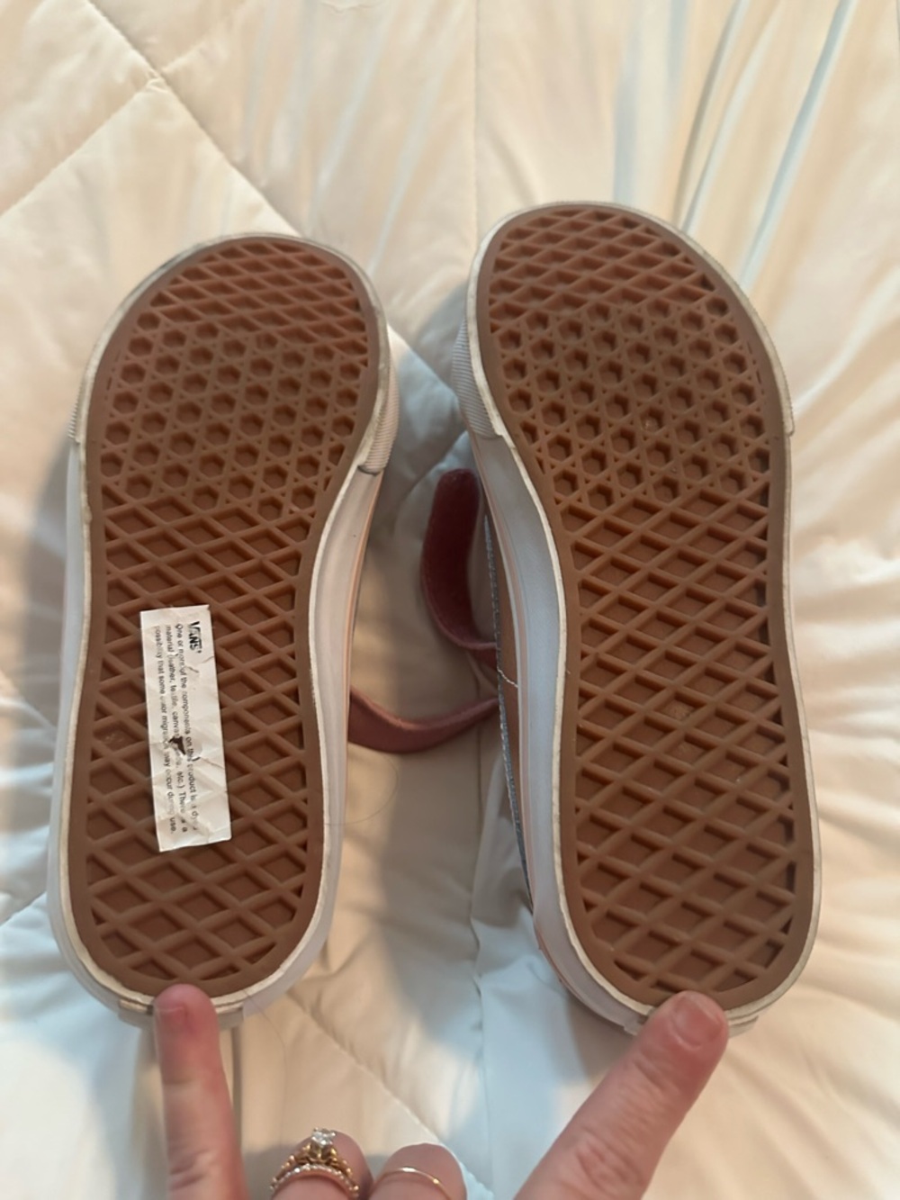 Vans Low-Top Sneakers in Pink and White